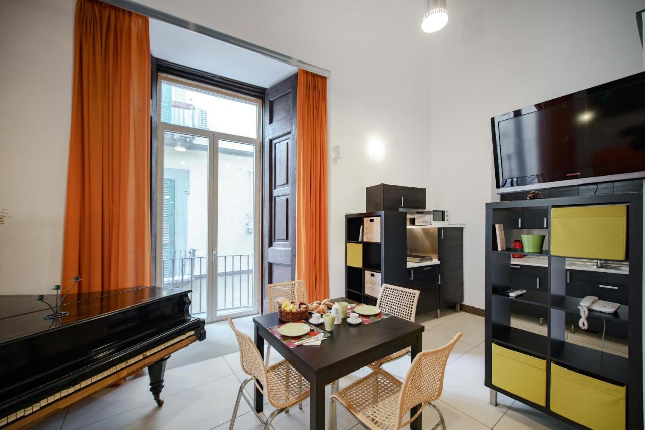 Residenza Pizzofalcone Napoli Esterno foto