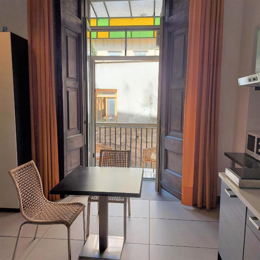 Residenza Pizzofalcone Napoli Esterno foto